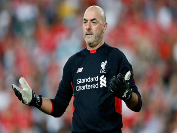 Thủ môn Bruce Grobbelaar