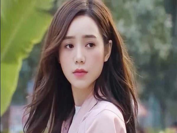 Chiêm bao thấy diễn viên mặc trang phục cổ trang