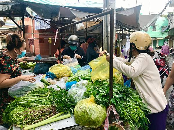 Mơ thấy đi chợ có ý nghĩa gì, điềm báo tốt hay xấu?