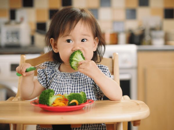 Nằm mơ thấy em gái họ hàng