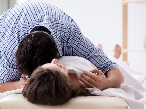 Nằm mơ thấy người thân chết là điềm gì, đen hay đỏ?