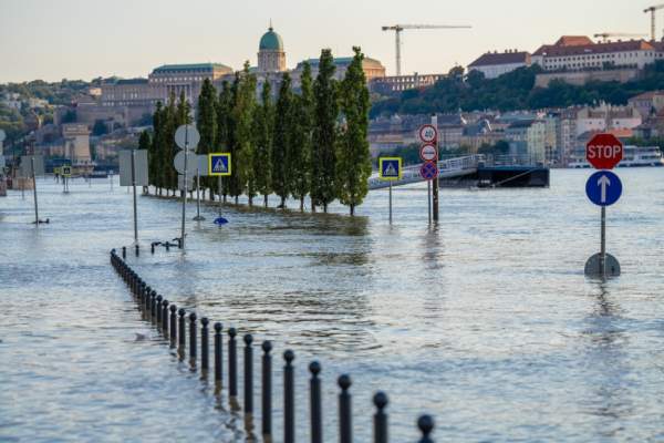 Nằm mơ thấy lũ lụt là điềm gì, có phải dấu hiệu xui rủi?